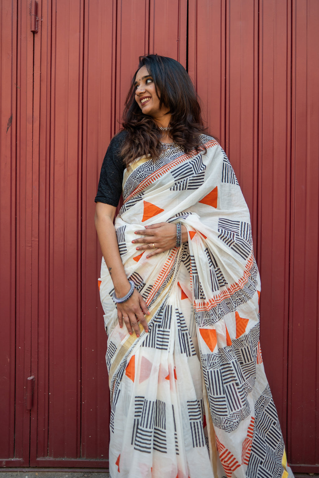 Vezhambal - Hand Block Printed Handwoven Cotton Saree